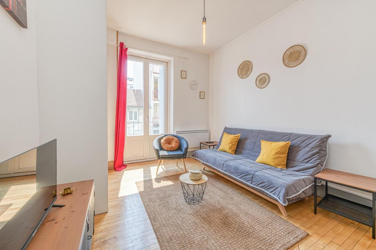 Le Positif ¶ Gare¶ Confort¶ Spacieux Apartment